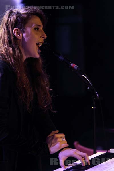 BEACH HOUSE - 2010-02-20 - PARIS - La Maroquinerie - 